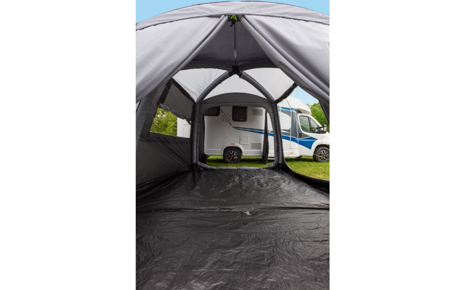 Berger Liberta-Air XL Aufblasbares Busvorzelt 11 Berger Liberta-Air XL Aufblasbares Busvorzelt – Bild 11