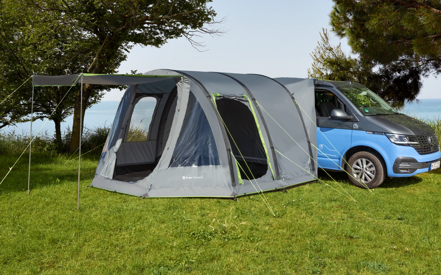 Berger Aufblasbares Busvorzelt Touring Air Mit Festem Boden Und Freistehend 1 Berger Aufblasbares Busvorzelt Touring Air Mit Festem Boden Und Freistehend