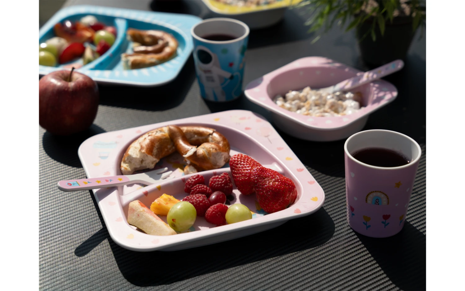 Berger RPET Menina / Nino Kindergeschirr-Set 5-tlg. Für 1 Kind 10 Berger RPET Menina / Nino Kindergeschirr-Set 5-tlg. Für 1 Kind – Bild 10