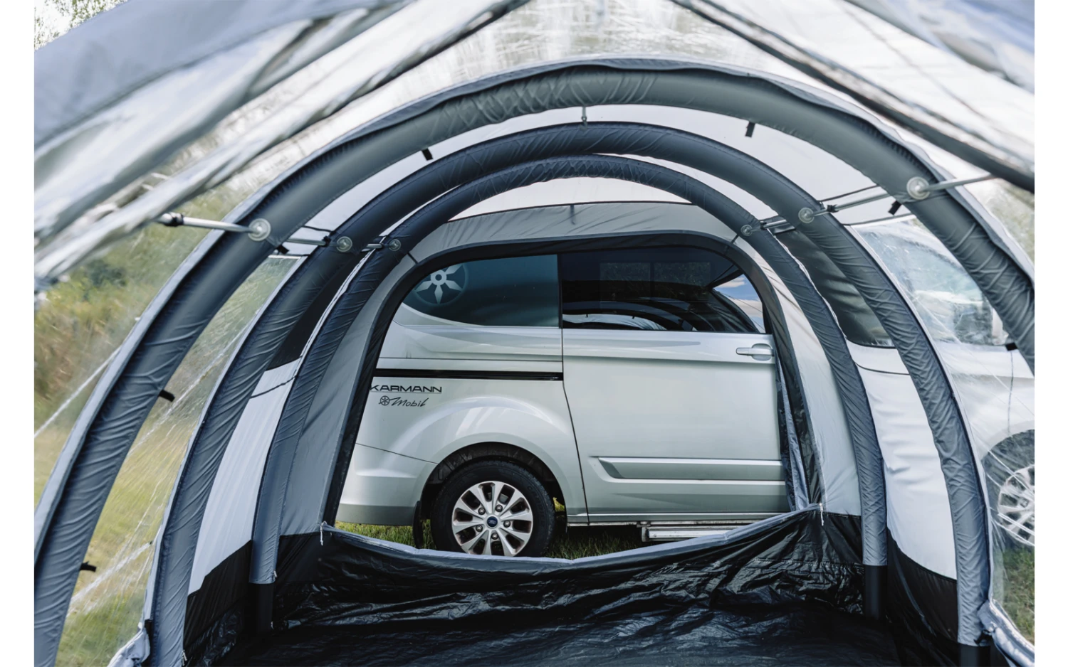 Berger Brindisi Air Aufblasbares Busvorzelt 13 Berger Brindisi Air Aufblasbares Busvorzelt – Bild 13